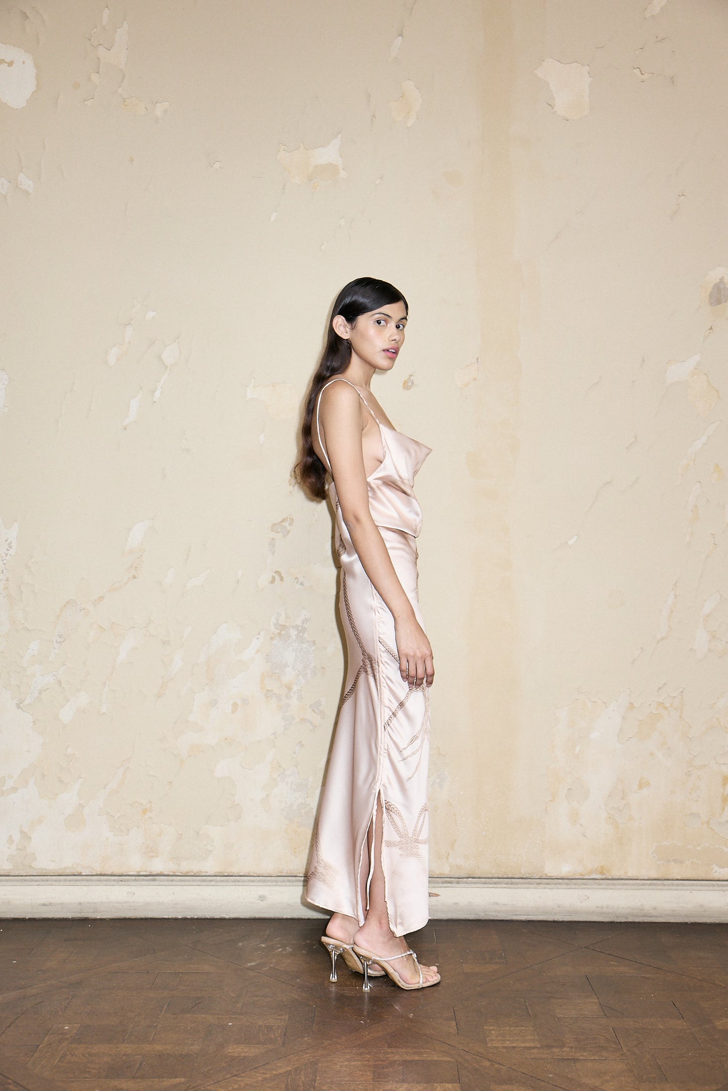 VESTIDO BABY DOLL PRINT ROSA Y BEIGE