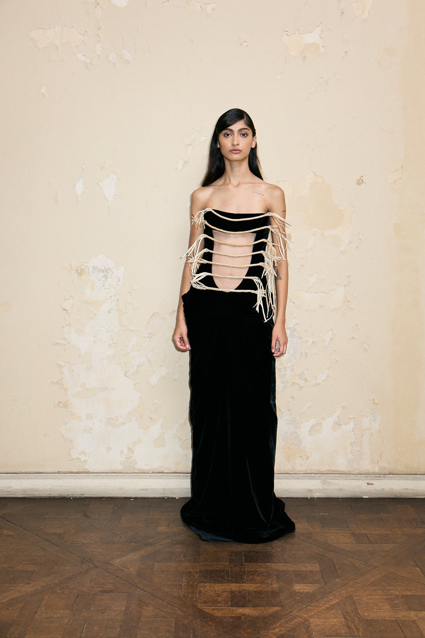 SEIS TIENTOS DRESS - ๐๐๐๐๐ค ๐ ๐ฅ๐๐๐๐๐ค