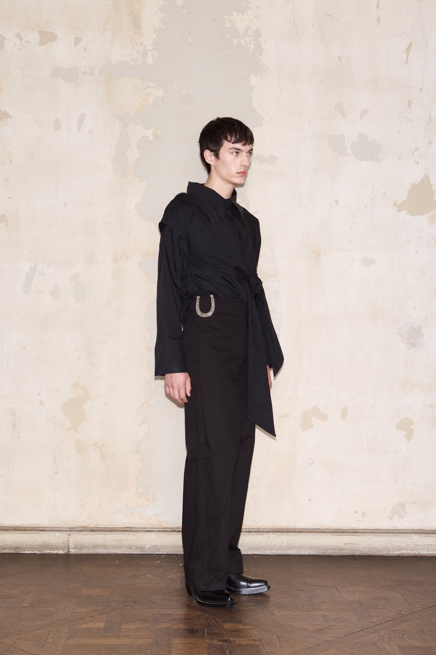 BENCICH BLOUSE NEGRO