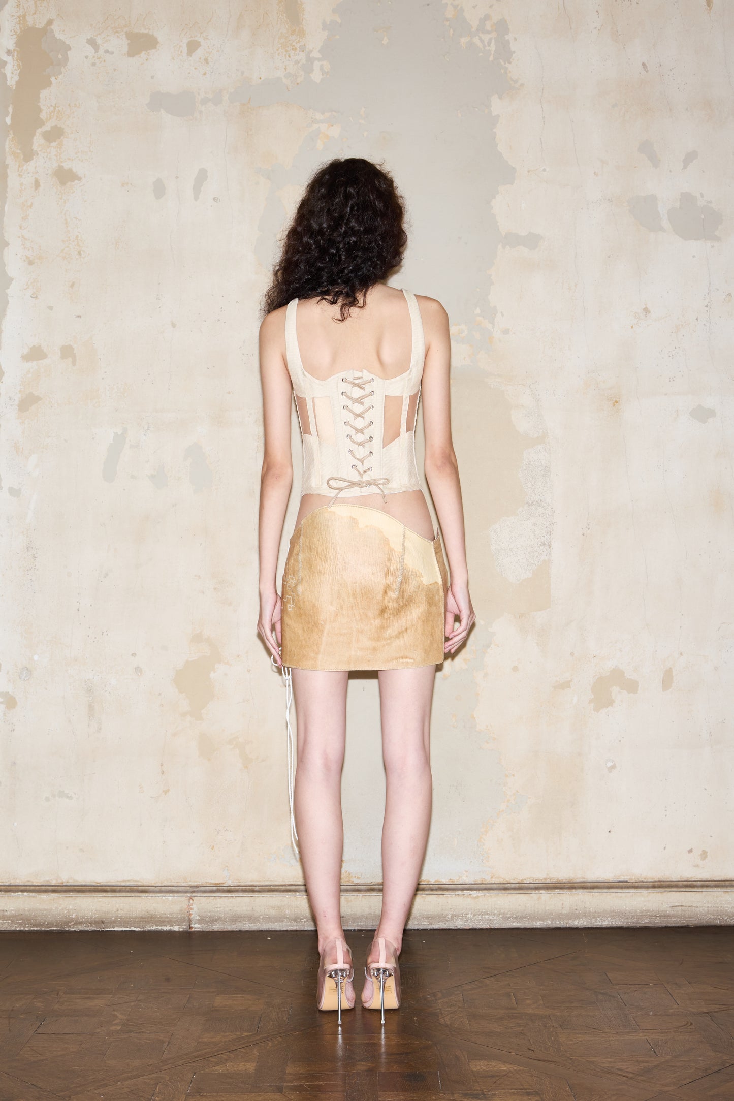 CORSET ZAMUDIO MANTECA