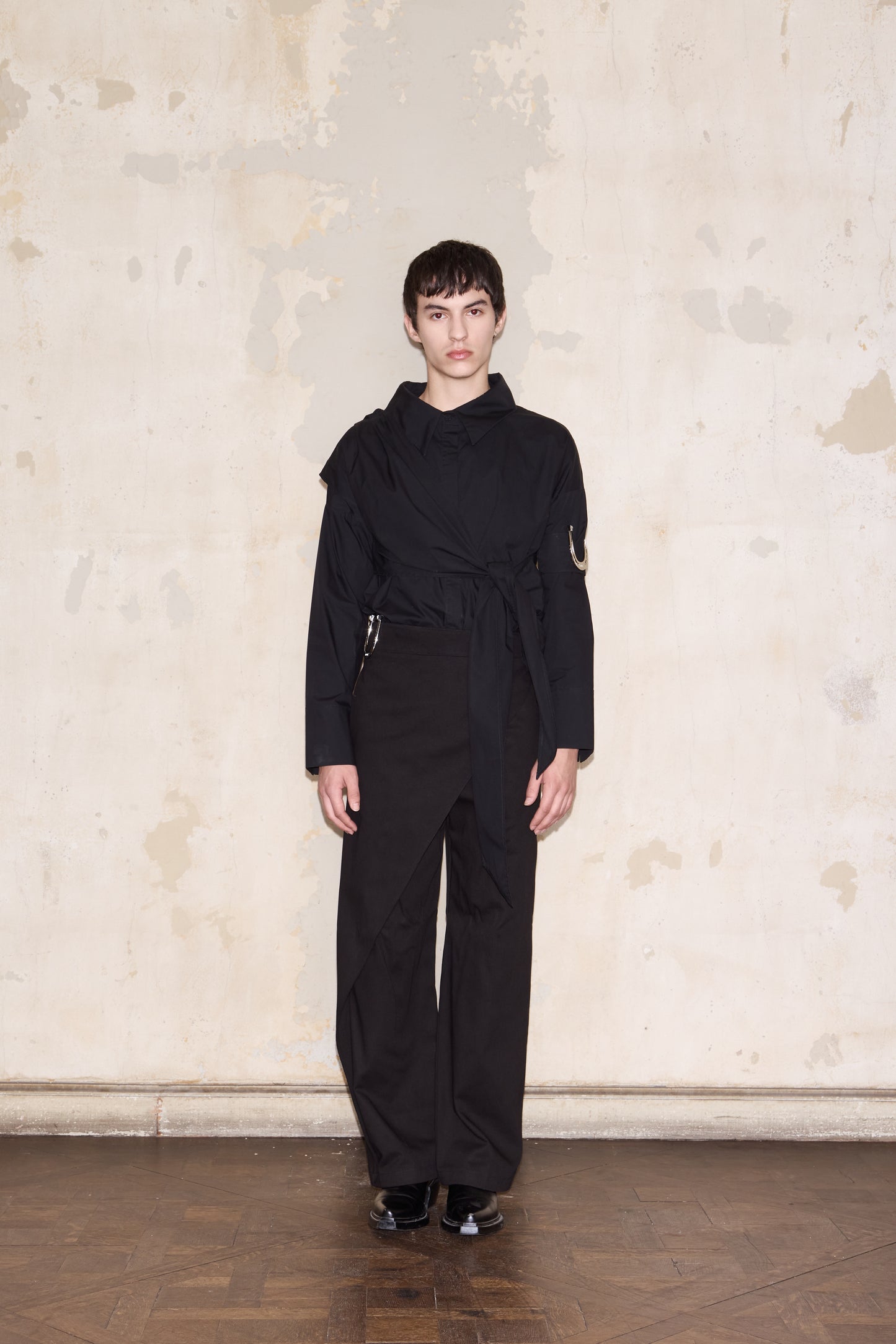 BENCICH BLOUSE NEGRO