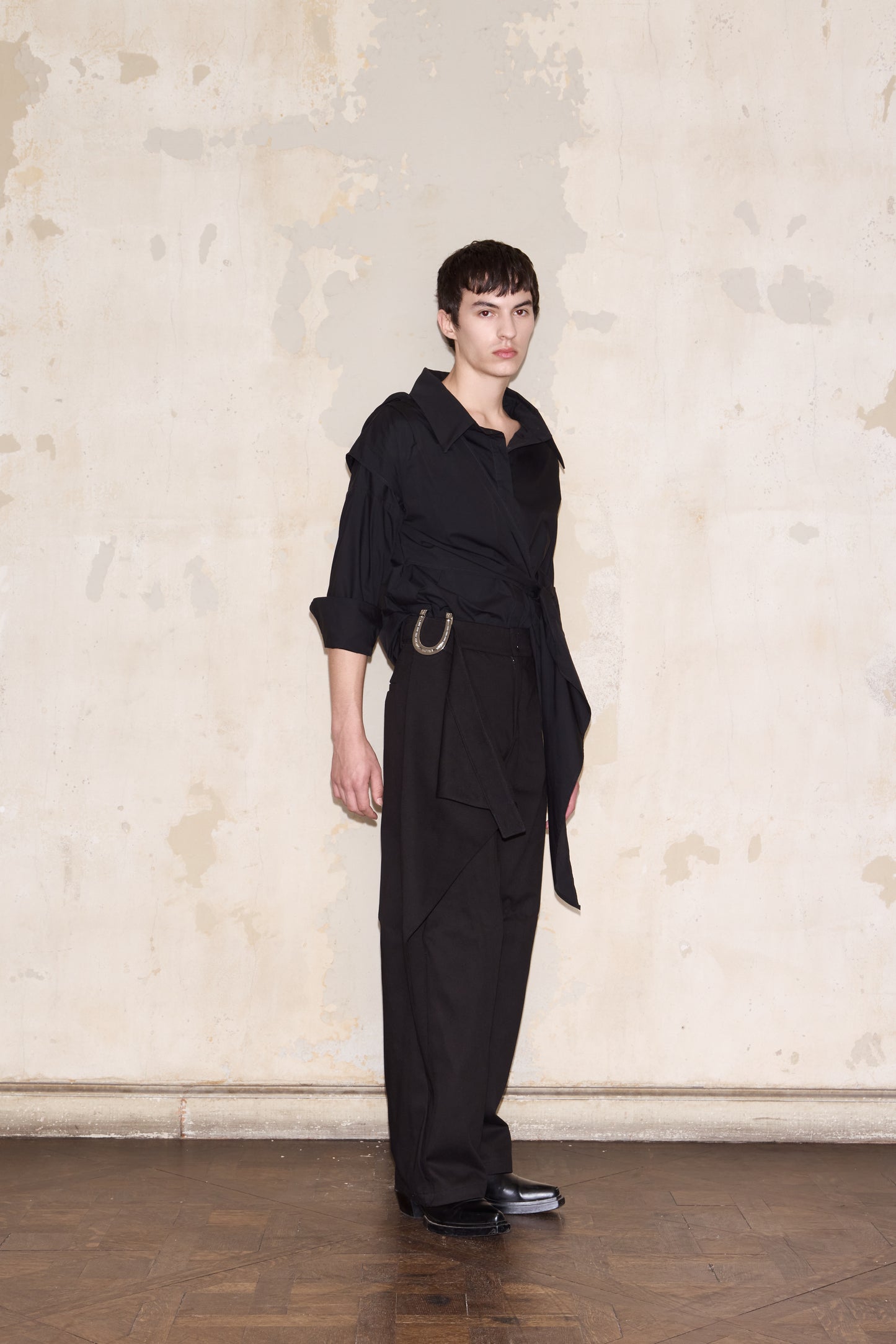 BENCICH BLOUSE NEGRO