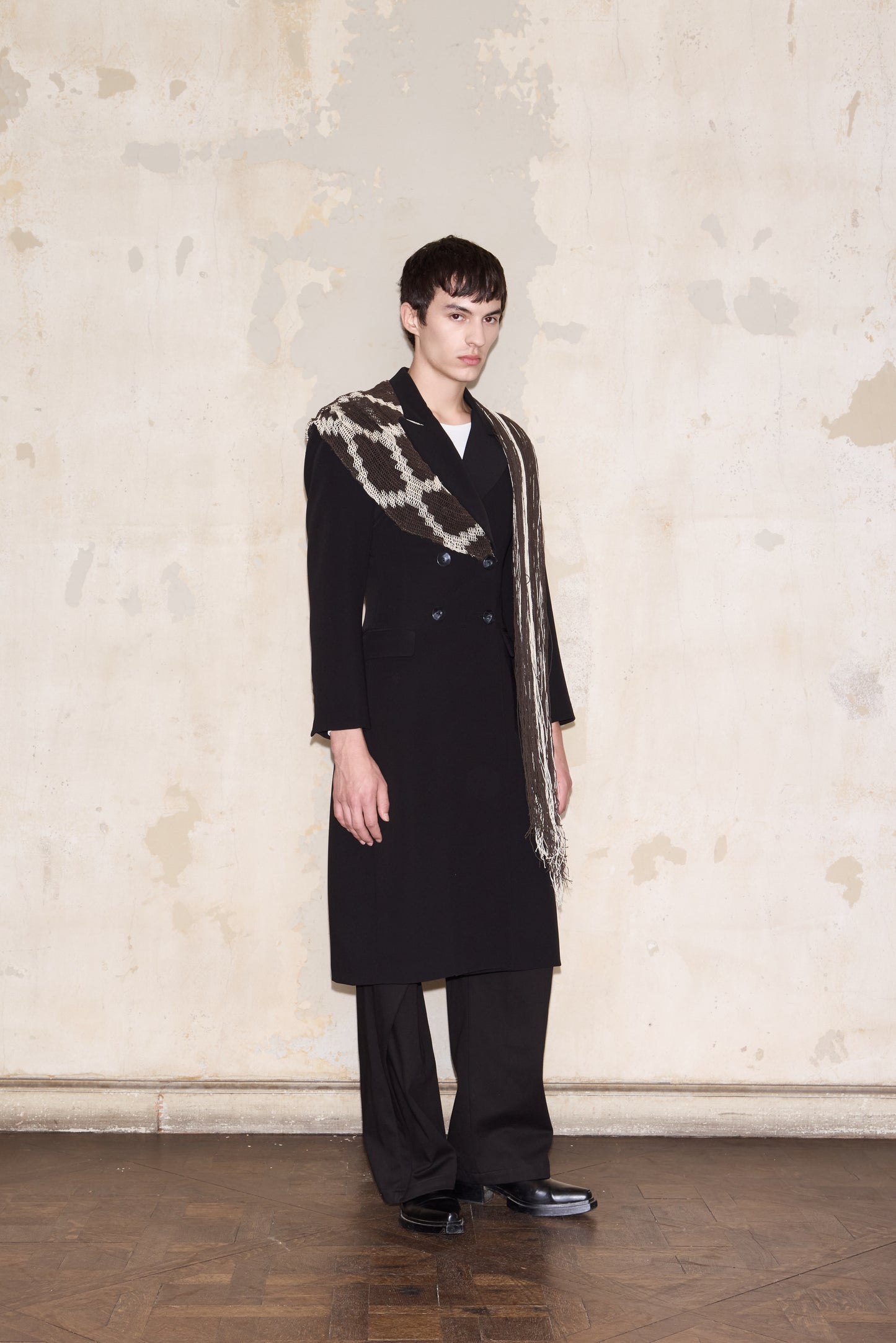 PELTIER COAT NEGRO - 𝙝𝙚𝙘𝙝𝙤 𝙖 𝙥𝙚𝙙𝙞𝙙𝙤