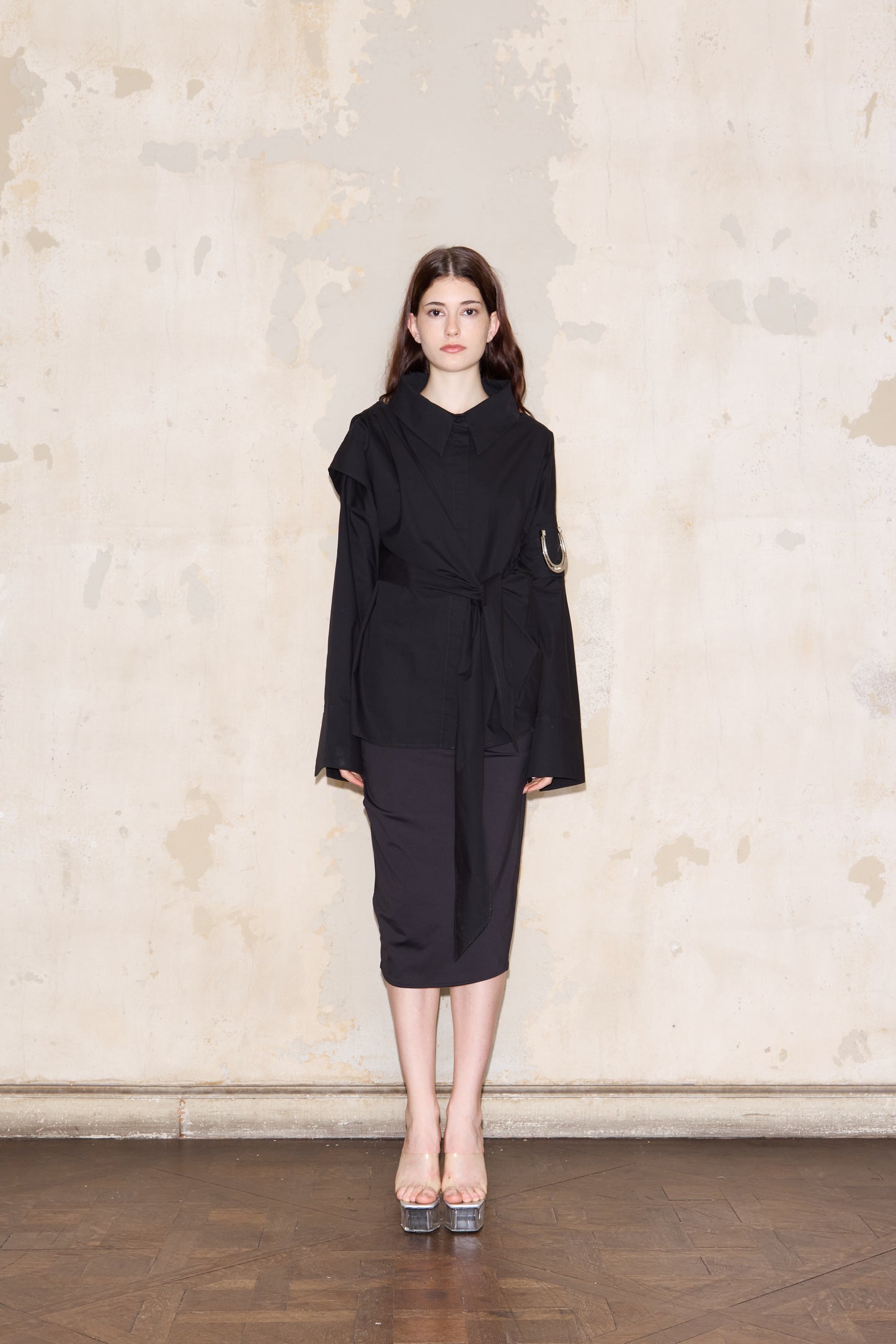 BENCICH BLOUSE NEGRO