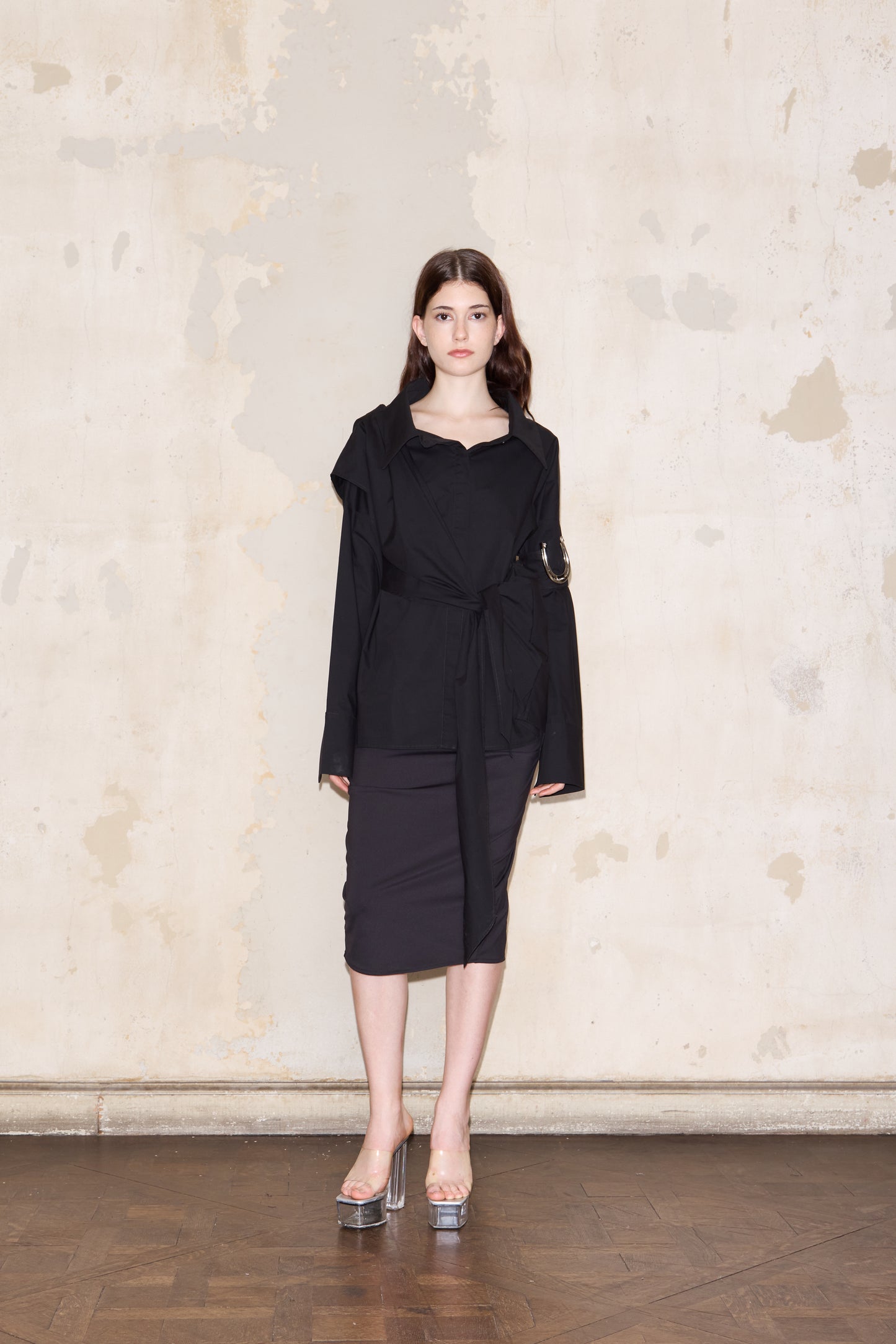 BENCICH BLOUSE NEGRO