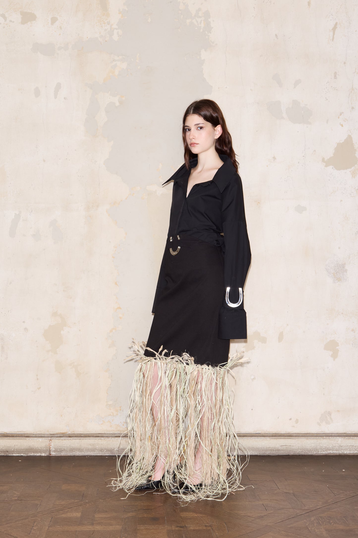 FERRE SKIRT NEGRA - 𝙝𝙚𝙘𝙝𝙤 𝙖 𝙥𝙚𝙙𝙞𝙙𝙤