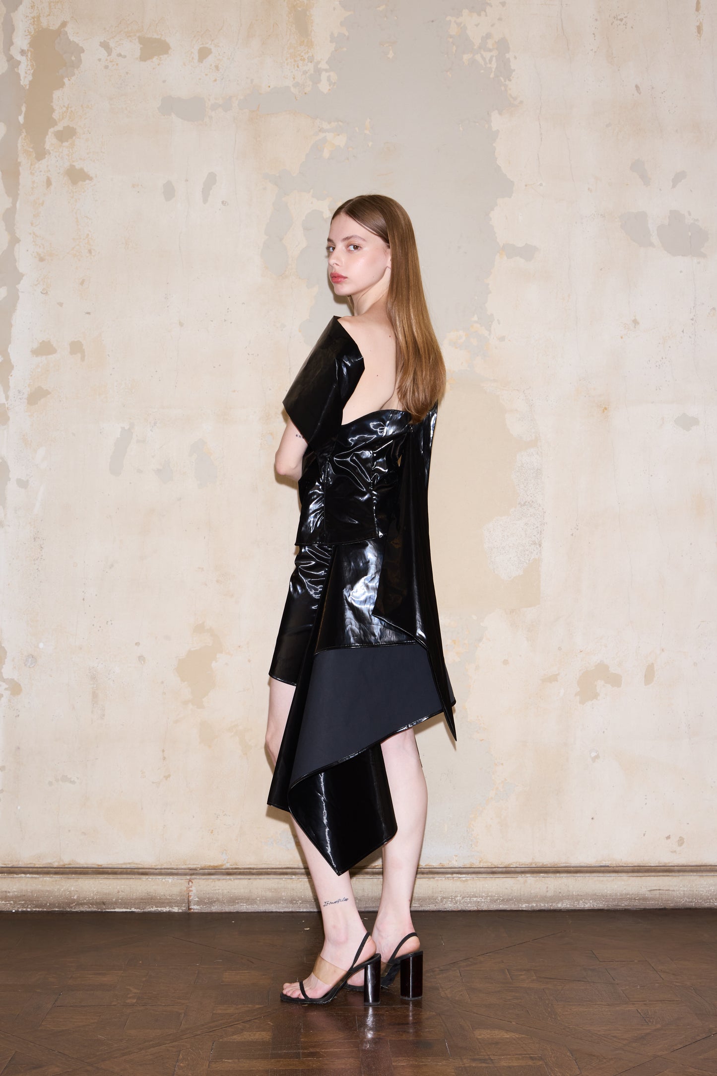 FINOCHIETTO SKIRT NEGRO - 𝙝𝙚𝙘𝙝𝙤 𝙖 𝙥𝙚𝙙𝙞𝙙𝙤