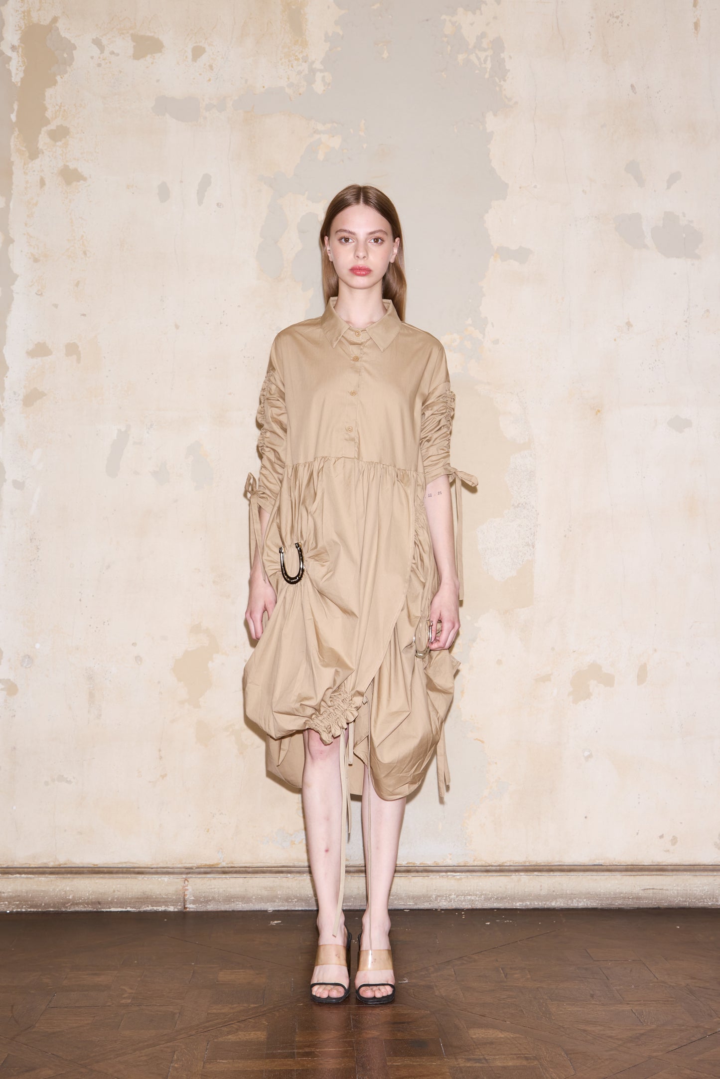 REAL DRESS CAQUI
